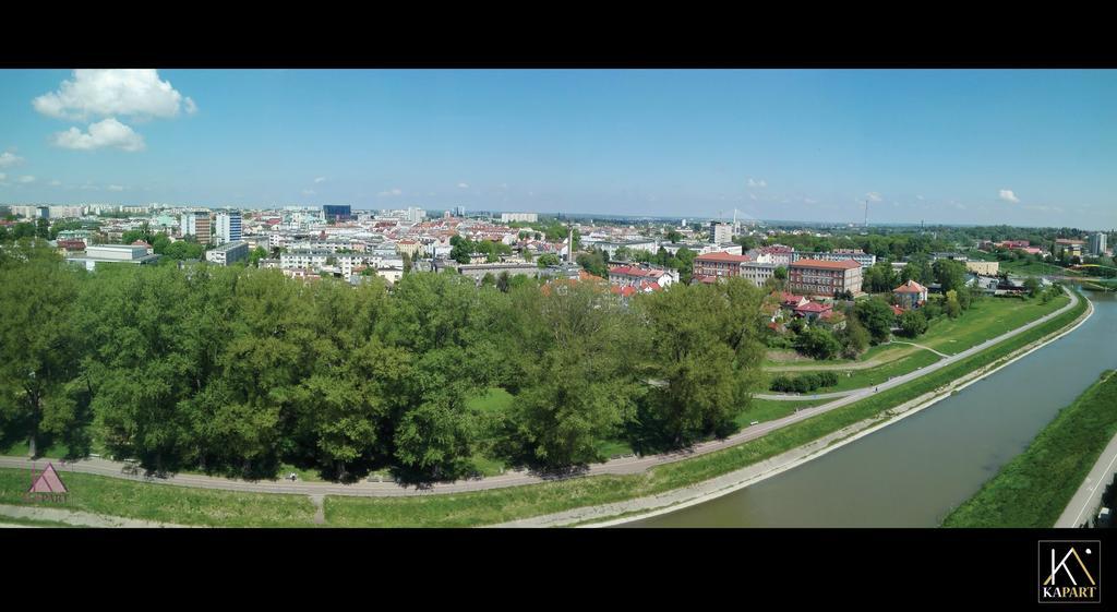 Kapart Rzeszow Apartment Exterior foto